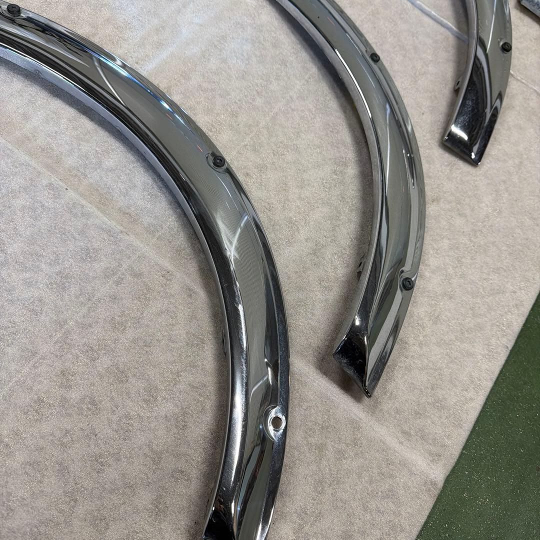 L700 ミラジーノ　メッキオーバーフェンダー　DCN