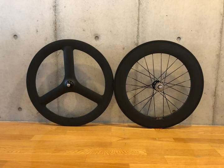 ピスト　カーボンホイール