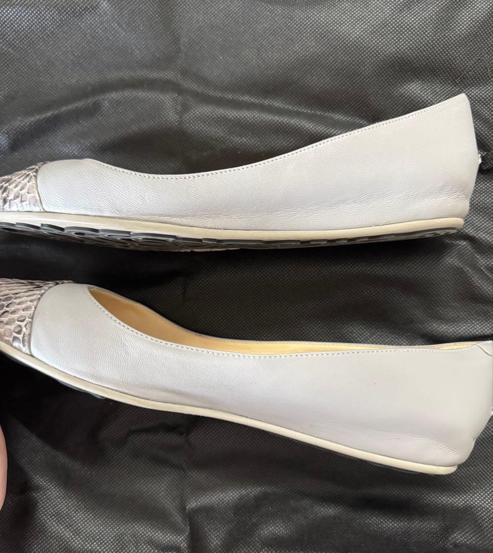【美品】JIMMY CHOO フラットシューズ 23.5cm