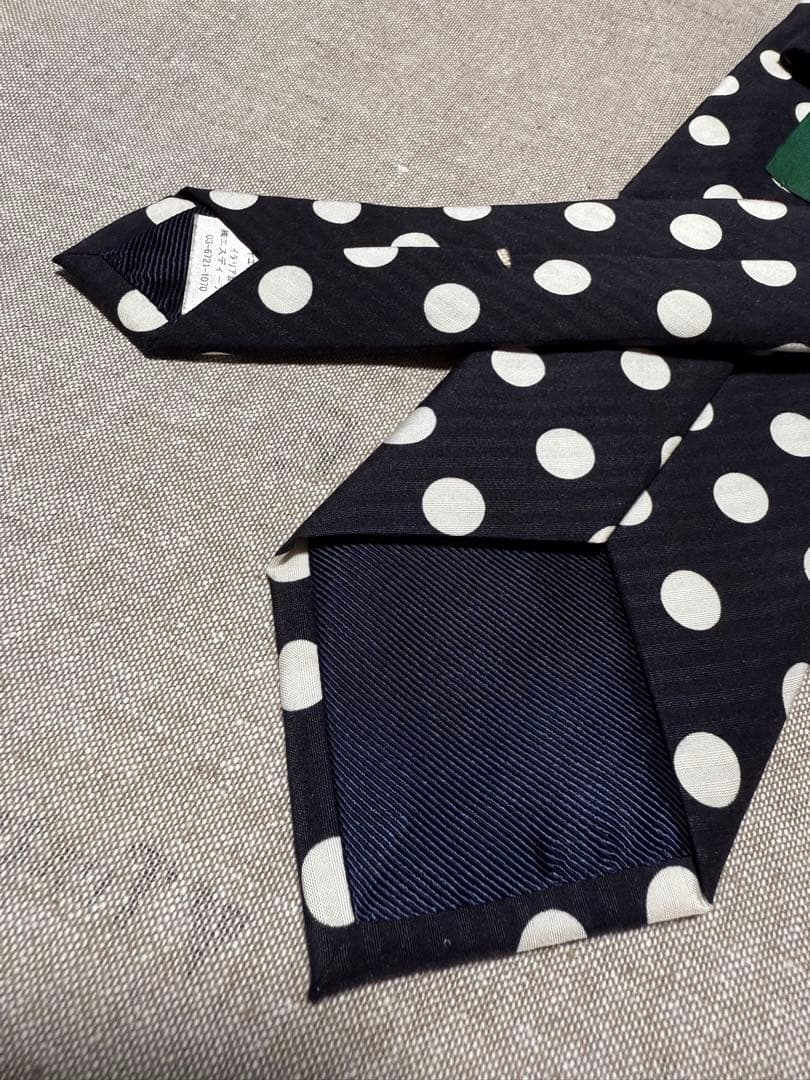 【美品】GIERRE MILANO／ジエレ／シルクドットタイ／ブラック／ホワイト