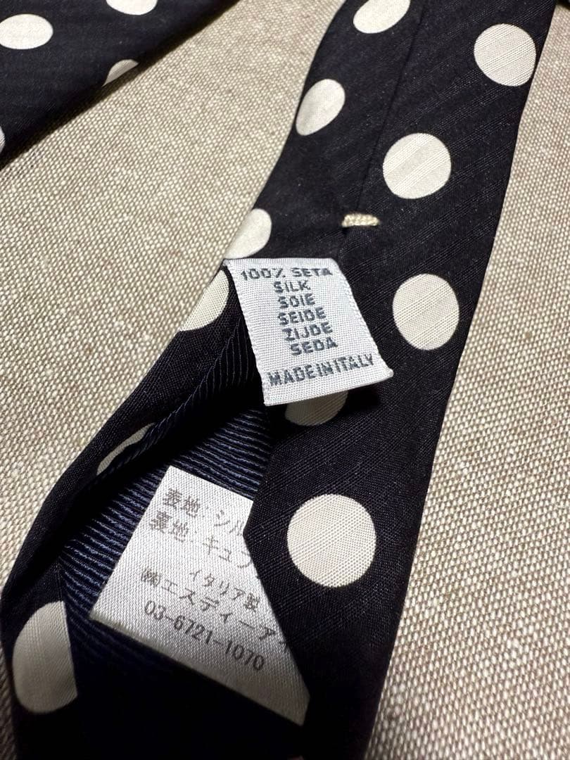 【美品】GIERRE MILANO／ジエレ／シルクドットタイ／ブラック／ホワイト