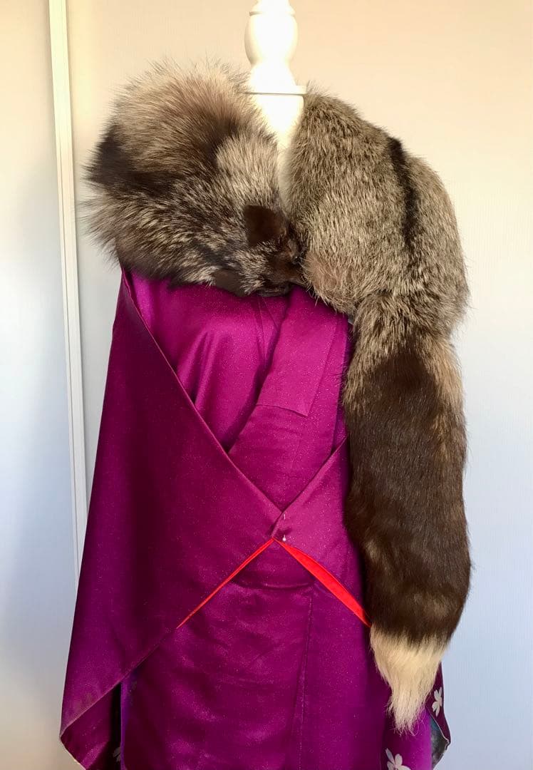 EMBA特注　最上級品　FOX FUR 銀ギツネ　本毛皮　ショール　ストール