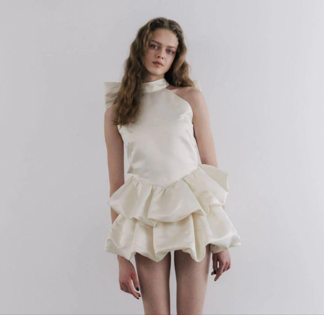 the toé Etoile Balloon Dress
