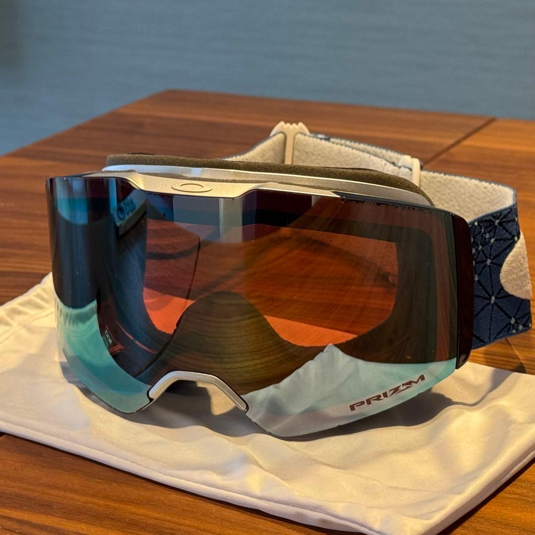美品★Oakley FALL LINE