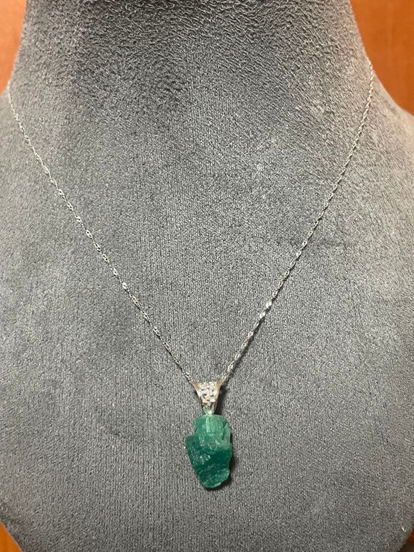k18WGエメラルド原石ダイヤモンドネックレストップ