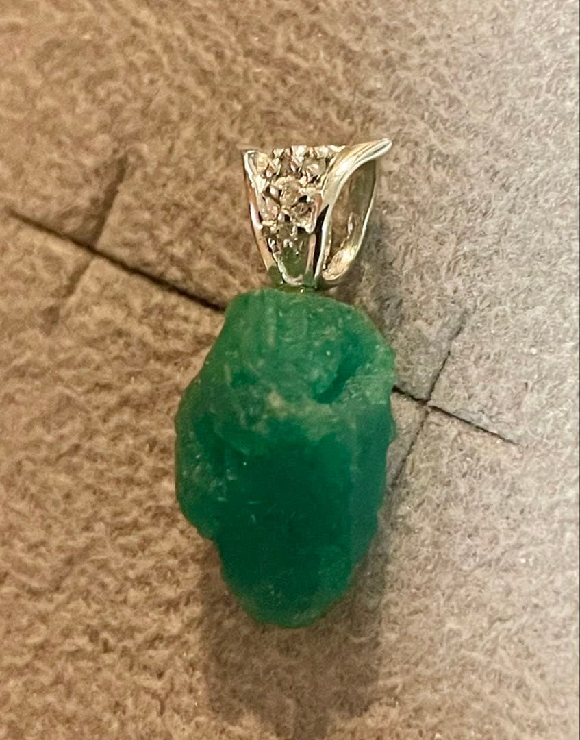 k18WGエメラルド原石ダイヤモンドネックレストップ