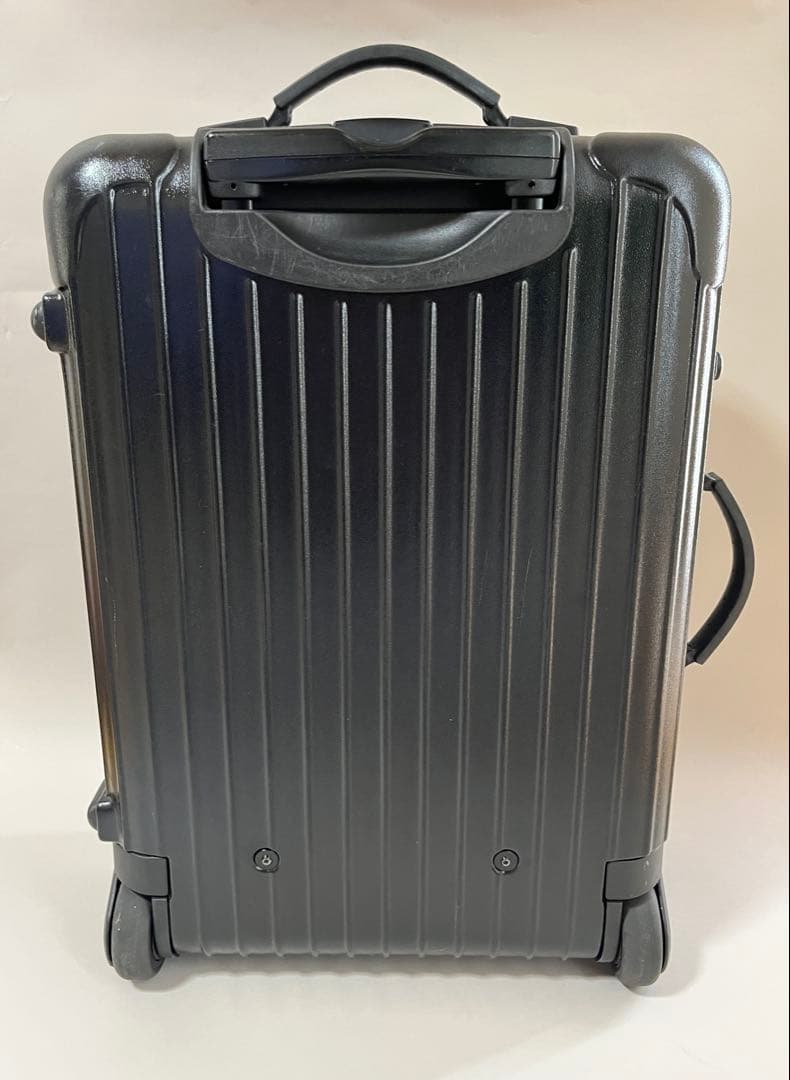 リモワ　スーツケース