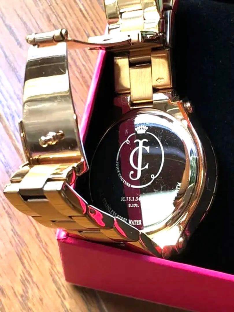 ジューシークチュール　時計