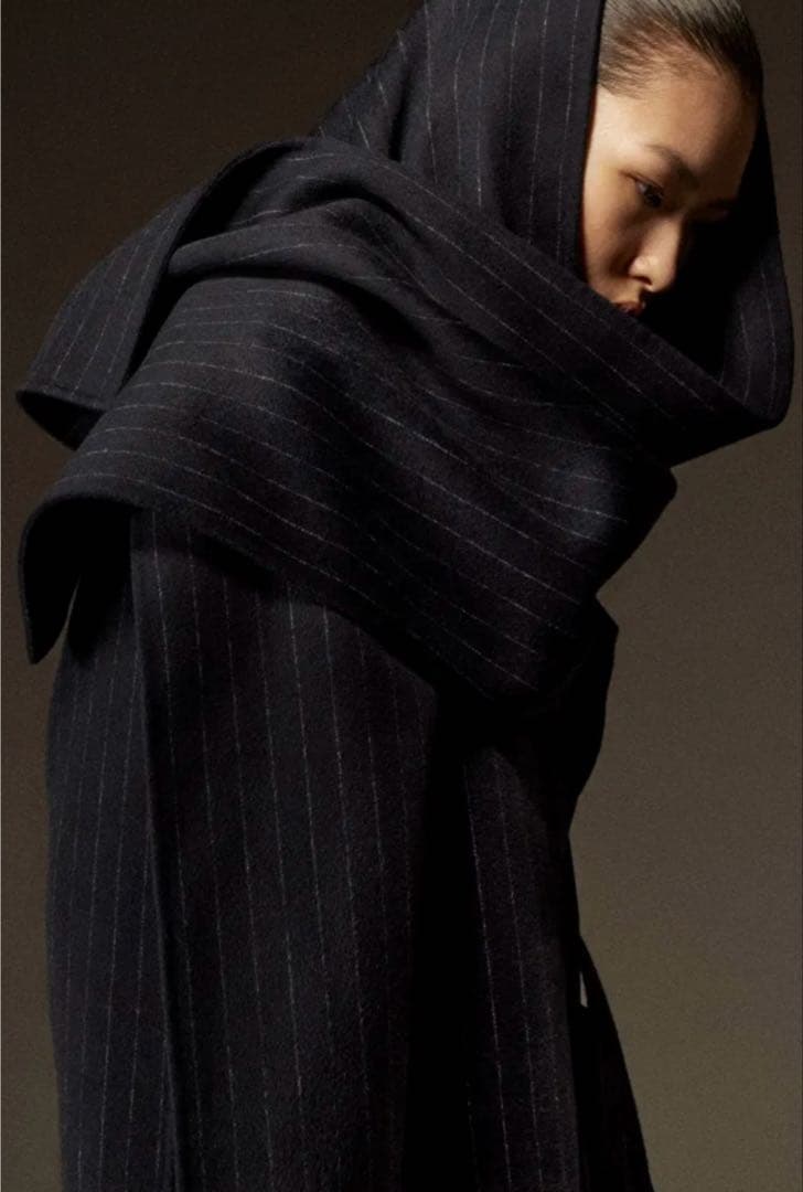 新品 COS オーバーサイズ　ピンストライプ　コート