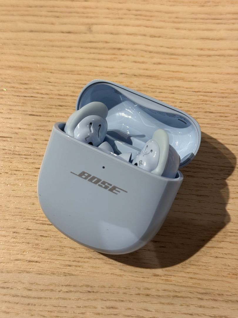 訳Bose QuietComfortUltraEarbudsムーンストーンブルー