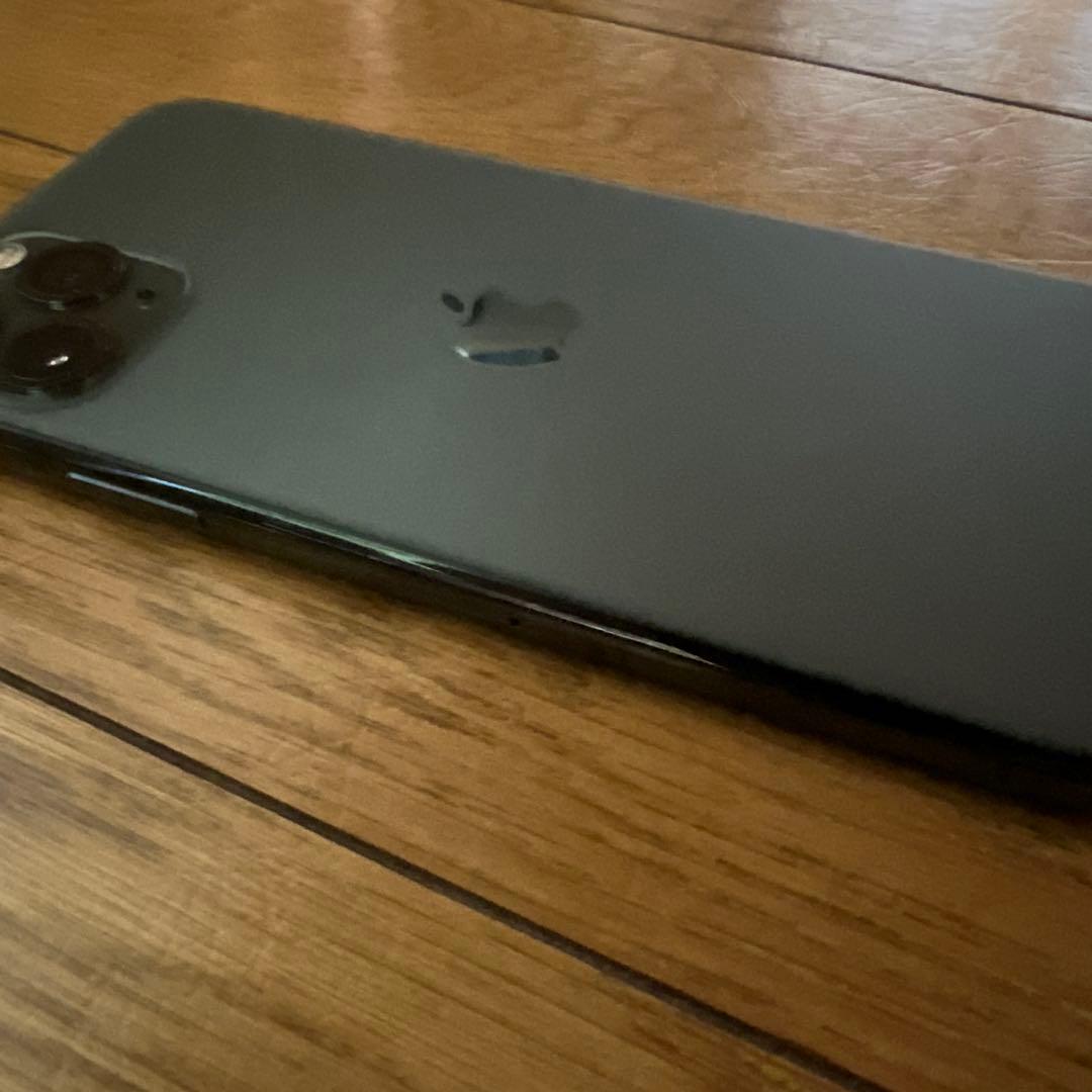 Apple iPhone 11 Pro 本体　256g b