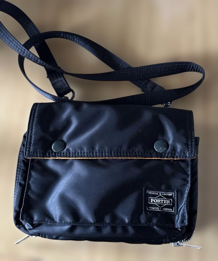 ポータータンカーコンパクトショルダー