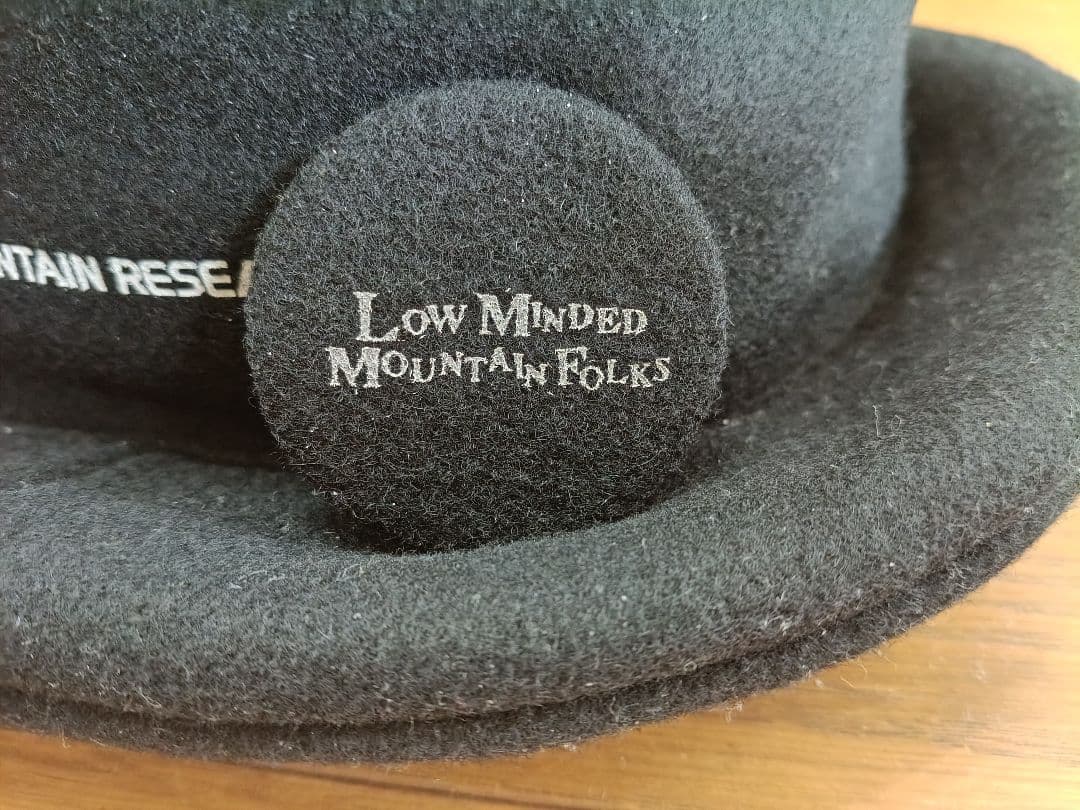 希少缶バッジ付き名作 マウンテンリサーチ ジェントルマンハット 黒 Lサイズ