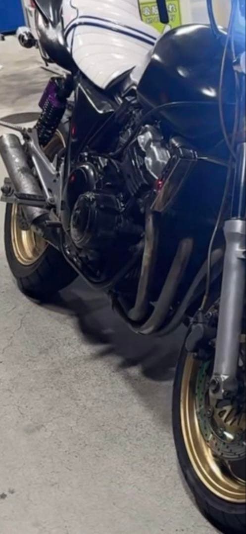 nc31 マフラー　ショート管　バッフル付き