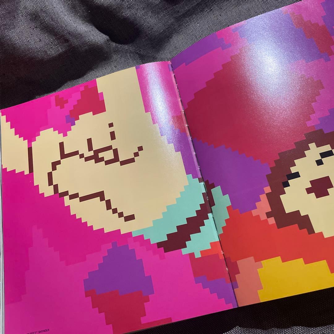 アート・デザイン・音楽 1x1 Pixel-Based Illustration & Design