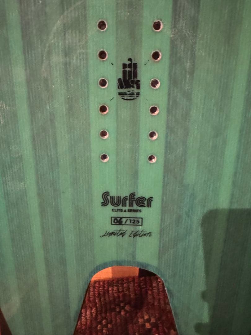 アンドレバタレオンSurfer スノーボード 限定版