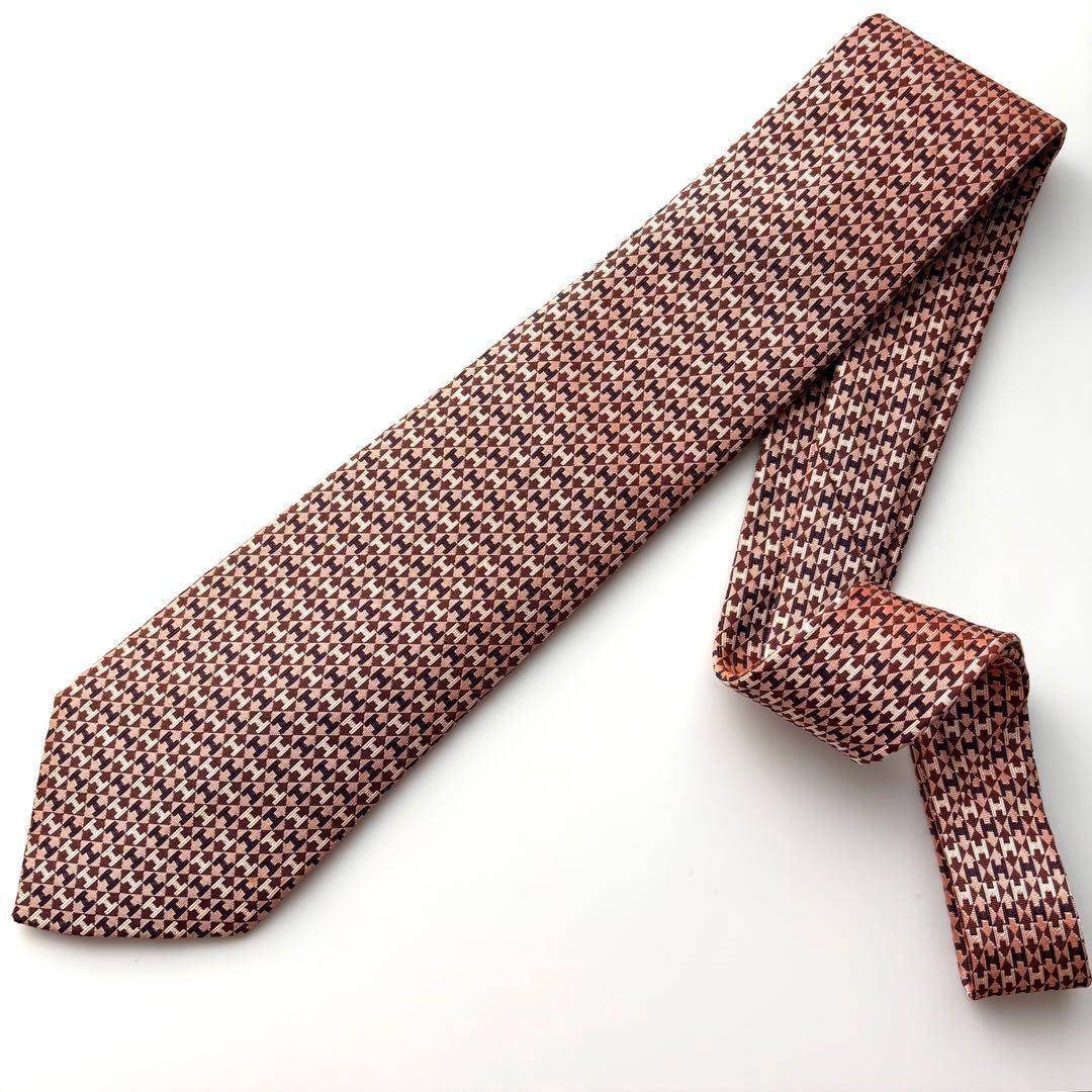 ꧁美品꧂ エルメス ネクタイ ファソネ H柄 パズル 幾何学模様 ピンク 光沢