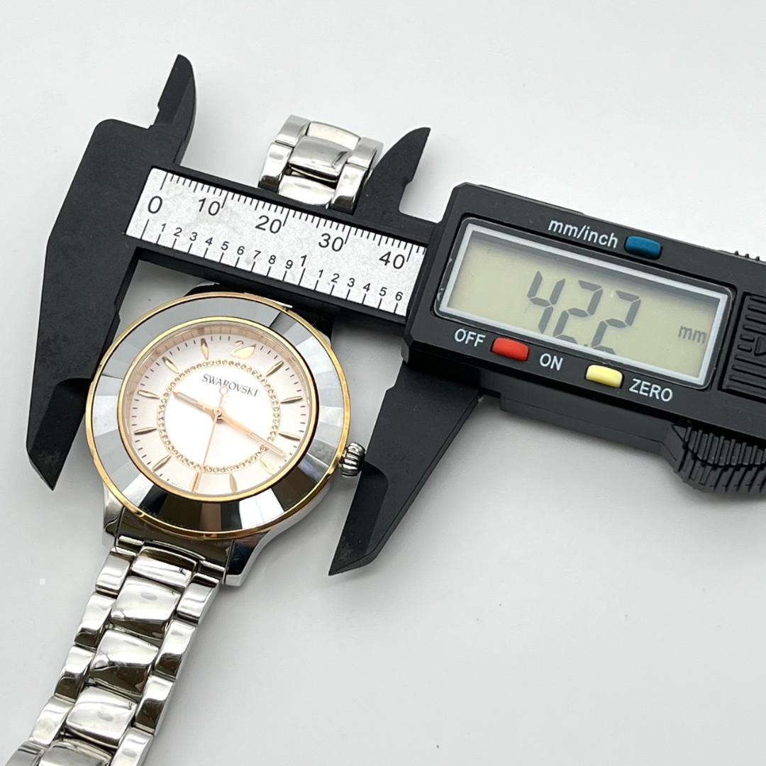 良品 スワロフスキー 時計 電池交換済 ダイヤ ロゴ金具 カットベゼル 3針