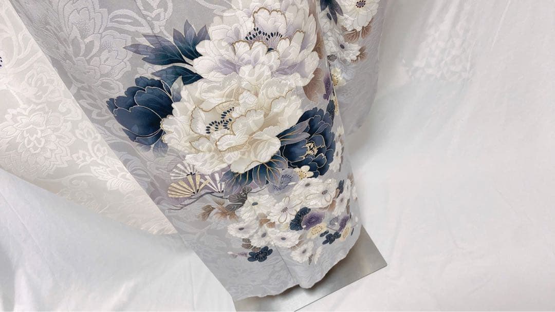 花柄刺繍 振袖のみ