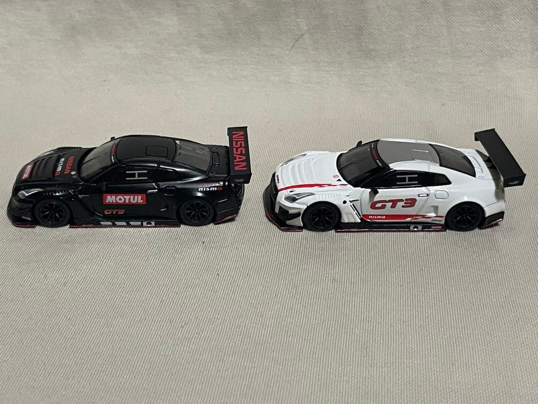 MiniGT 1/64 R35 ミニカー2台セット