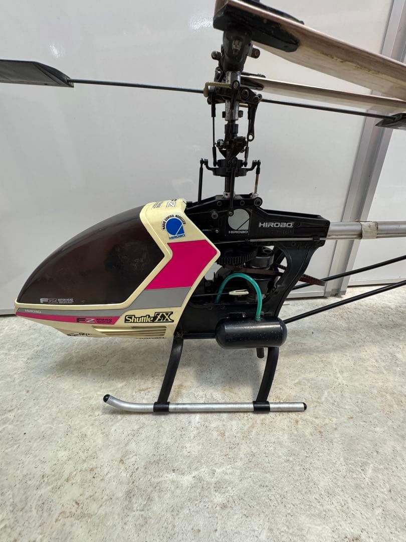 ヒロボー エンジンヘリコプター シャトルZX ジャンク品