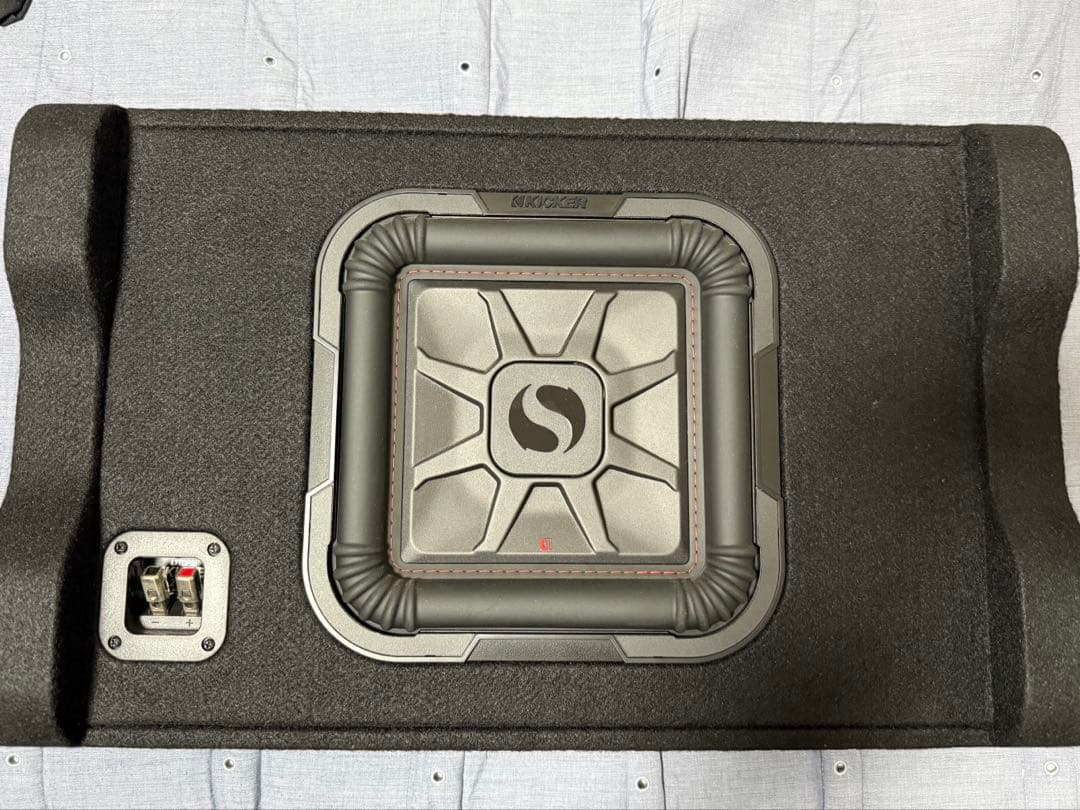 T*o様 KICKER キッカー サブウーファー 49L7TDF102 25cm