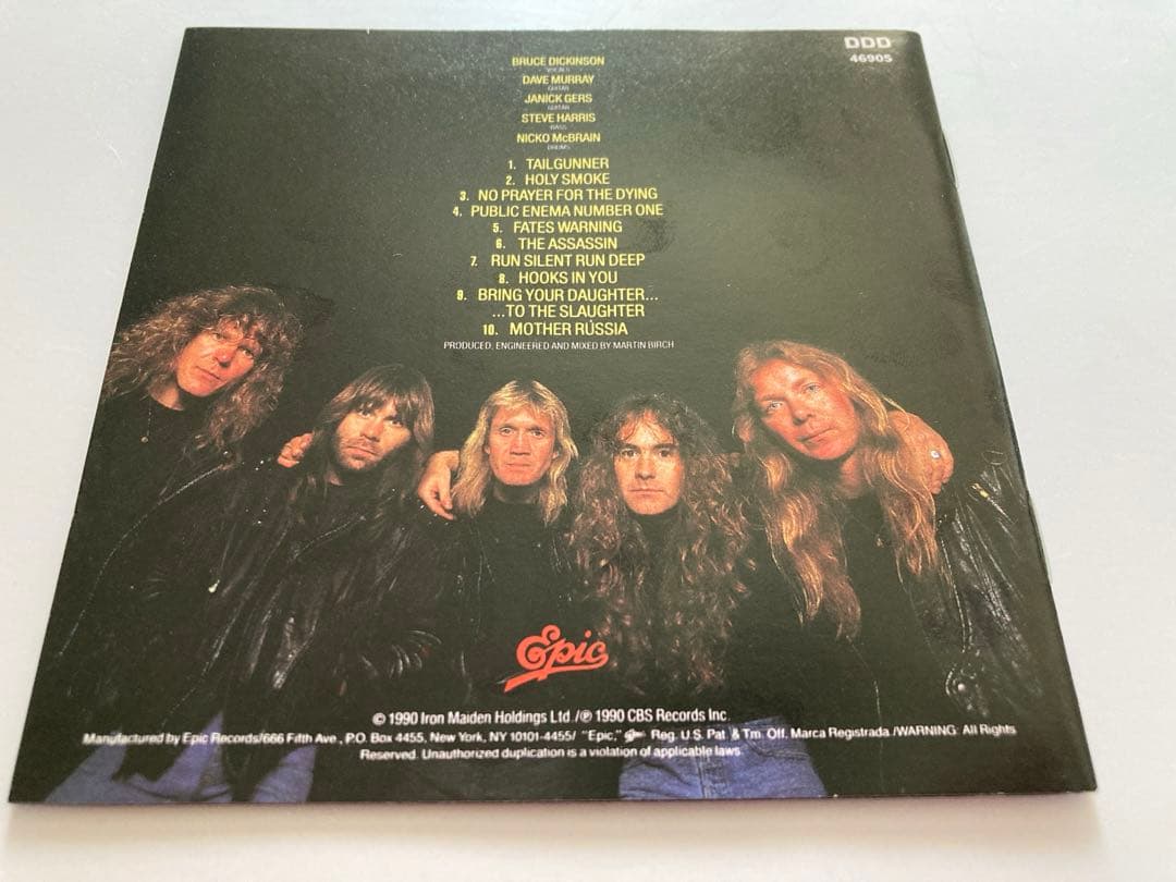 レア　Iron Maiden サイン入りCD アイアンメイデン