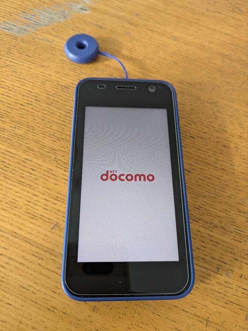docomo KY-41C キッズ携帯 【クリアカバー、画面フィルム付】