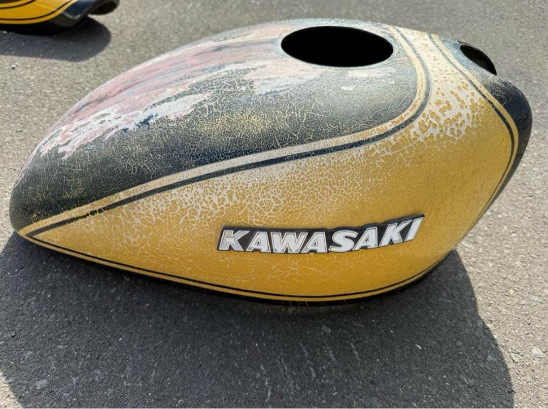 ゼファー400　ZR400C 　ヤラレ仕様　外装セット