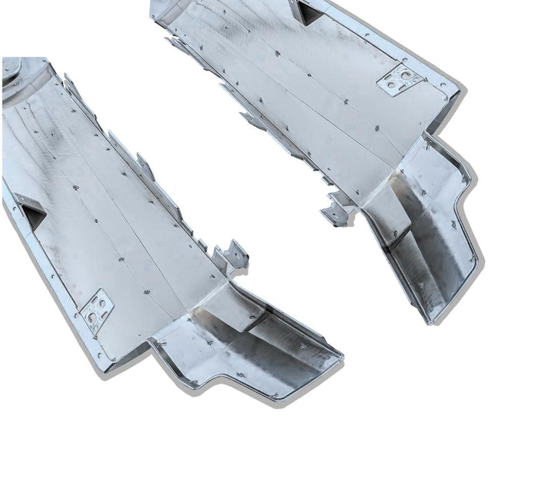 日産 UD 17 パーフェクト クオンメッキ コーナー パネル 左右セット