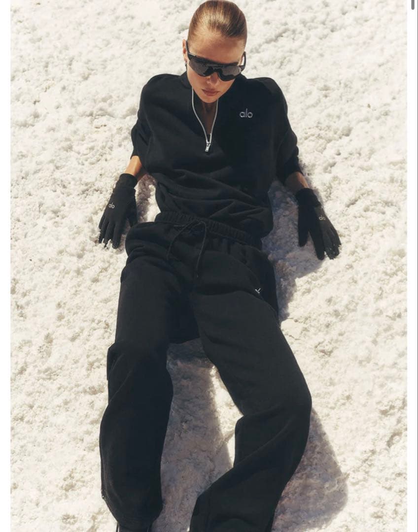 alo ブラック トレーナー 1/4ジップ