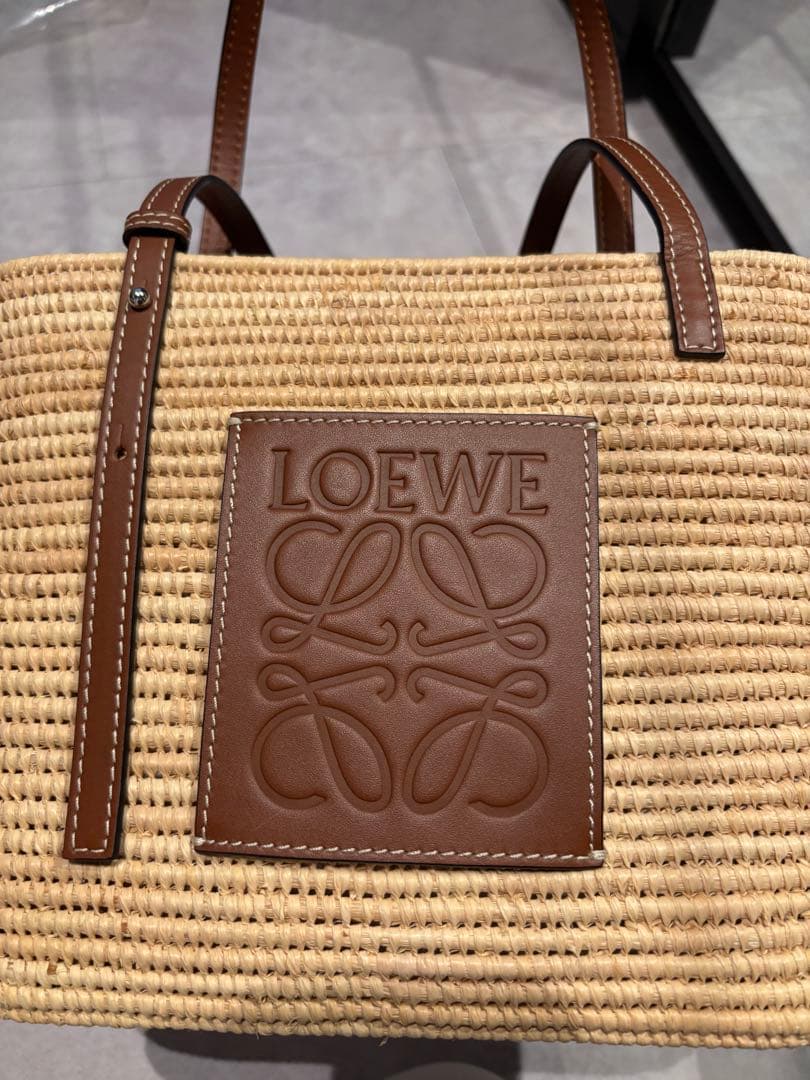 LOEWE カゴバッグ　スクエアバスケットバッグ