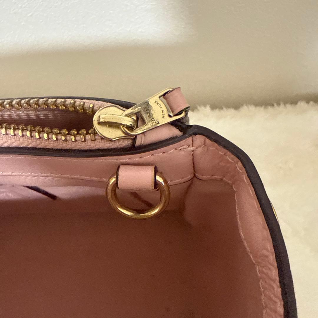 【美品】COACH シグネーチャーピンクショルダーバッグ