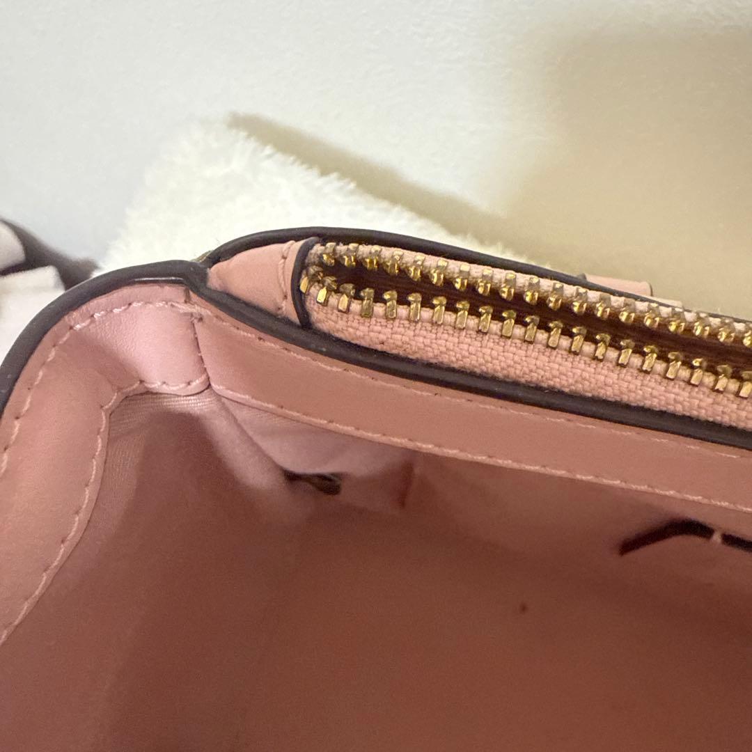 【美品】COACH シグネーチャーピンクショルダーバッグ