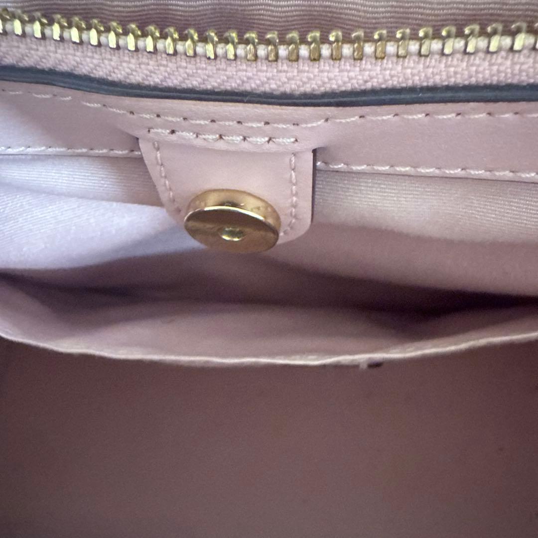 【美品】COACH シグネーチャーピンクショルダーバッグ