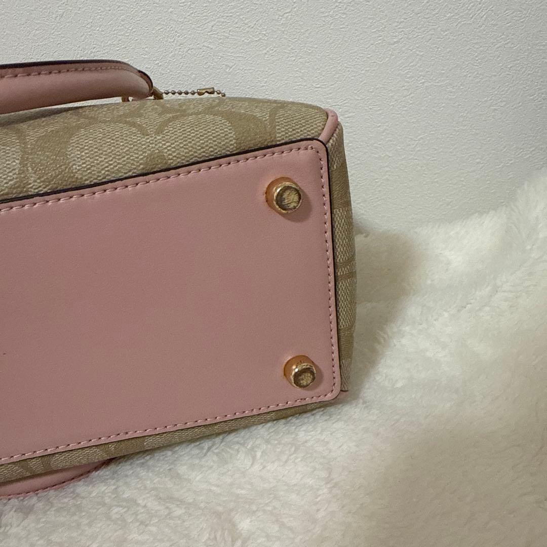【美品】COACH シグネーチャーピンクショルダーバッグ