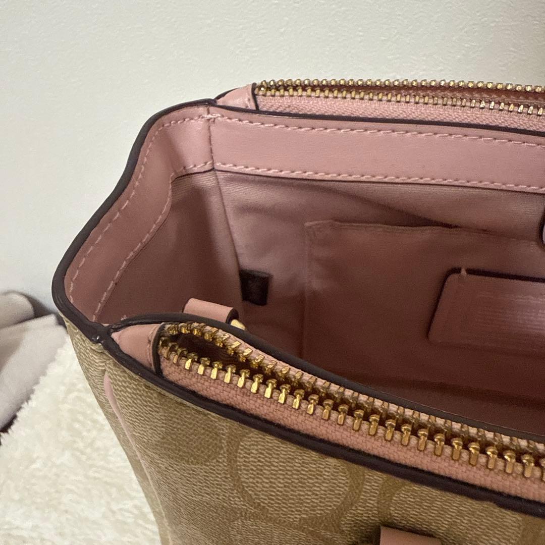 【美品】COACH シグネーチャーピンクショルダーバッグ