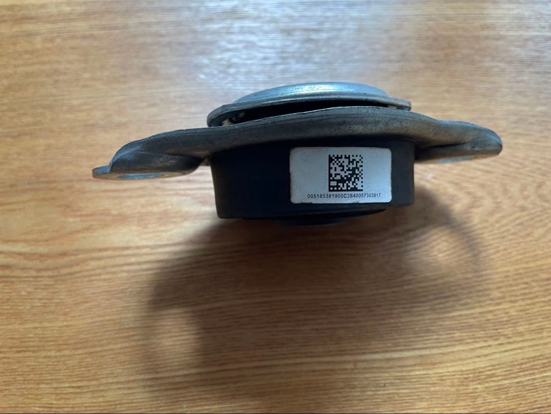 アバルト595エンジンマウント アバルト595ミッションマウント