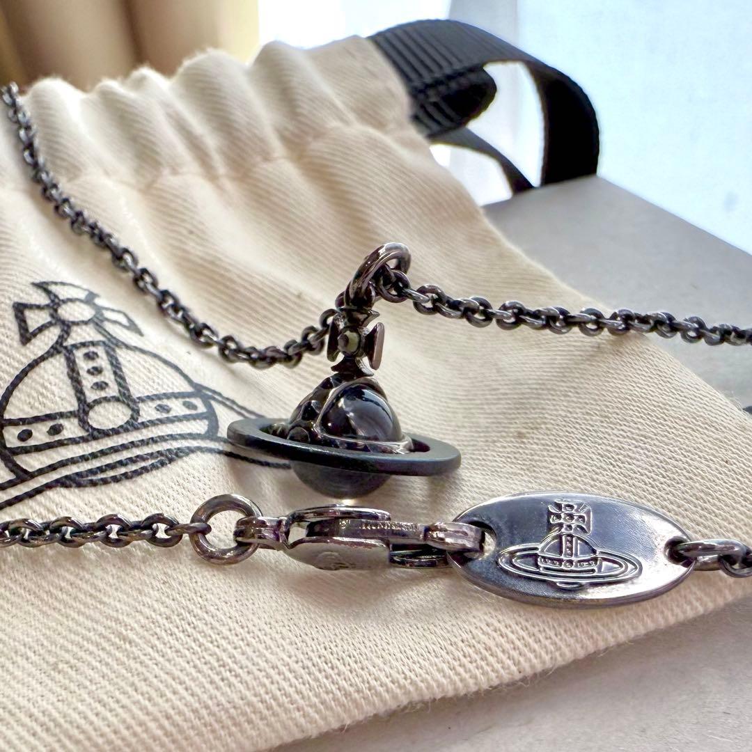 公式完売/未使用正規品 VivienneWestwoodプチ/黒サテライトオーブ