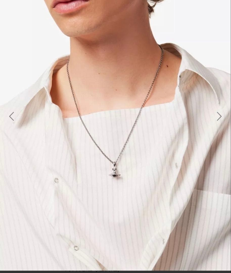 公式完売/未使用正規品 VivienneWestwoodプチ/黒サテライトオーブ