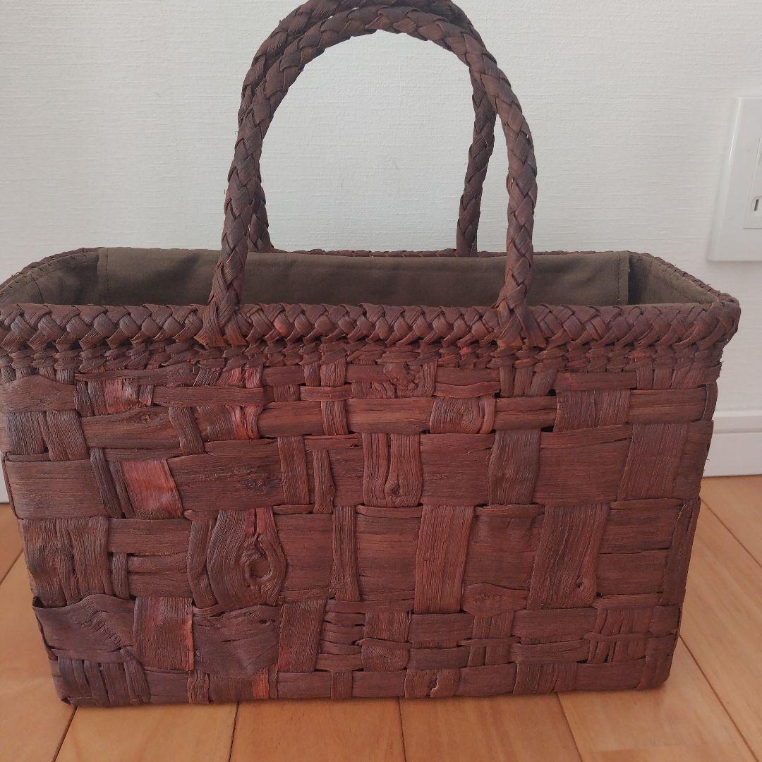 国産　山葡萄かごバッグ