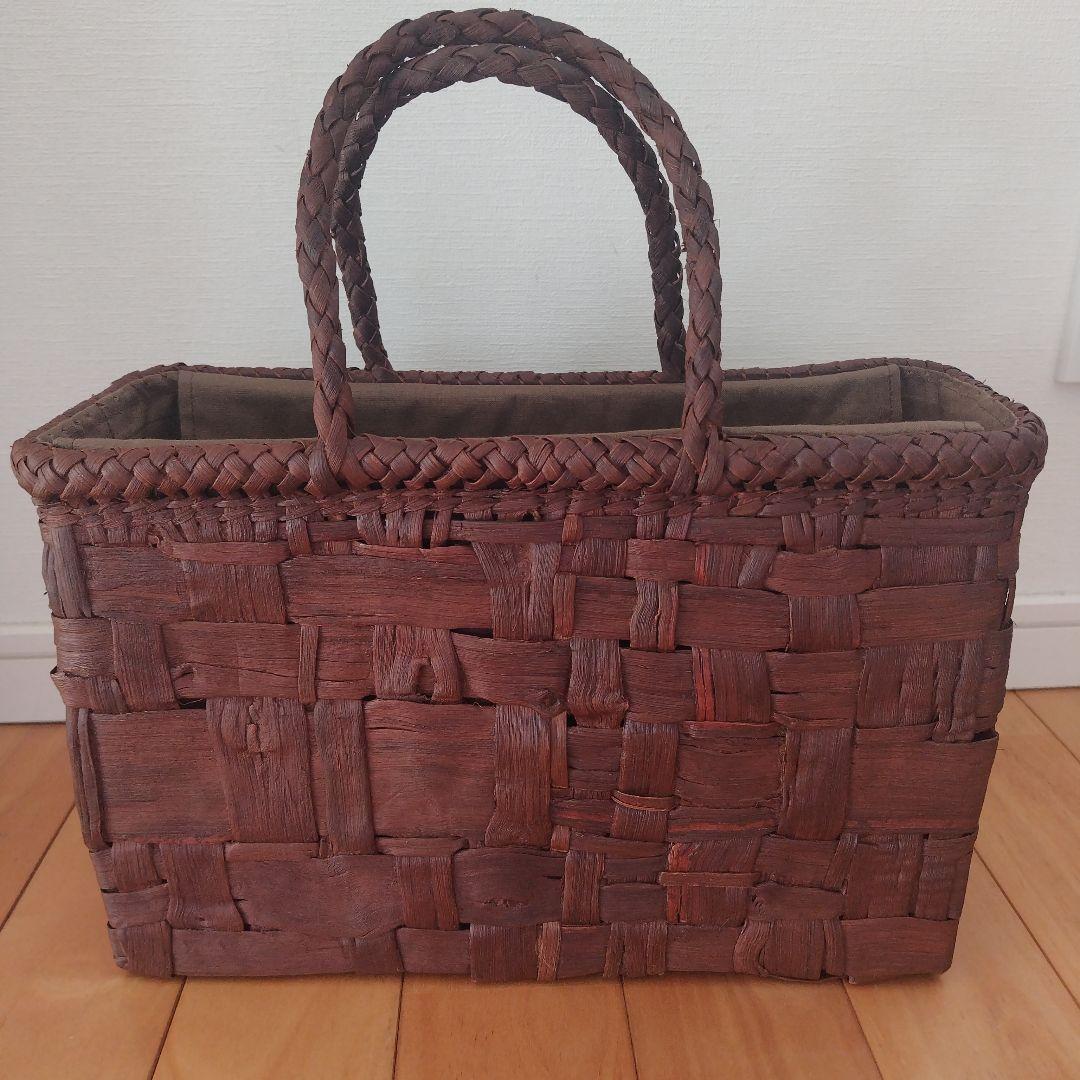 国産　山葡萄かごバッグ