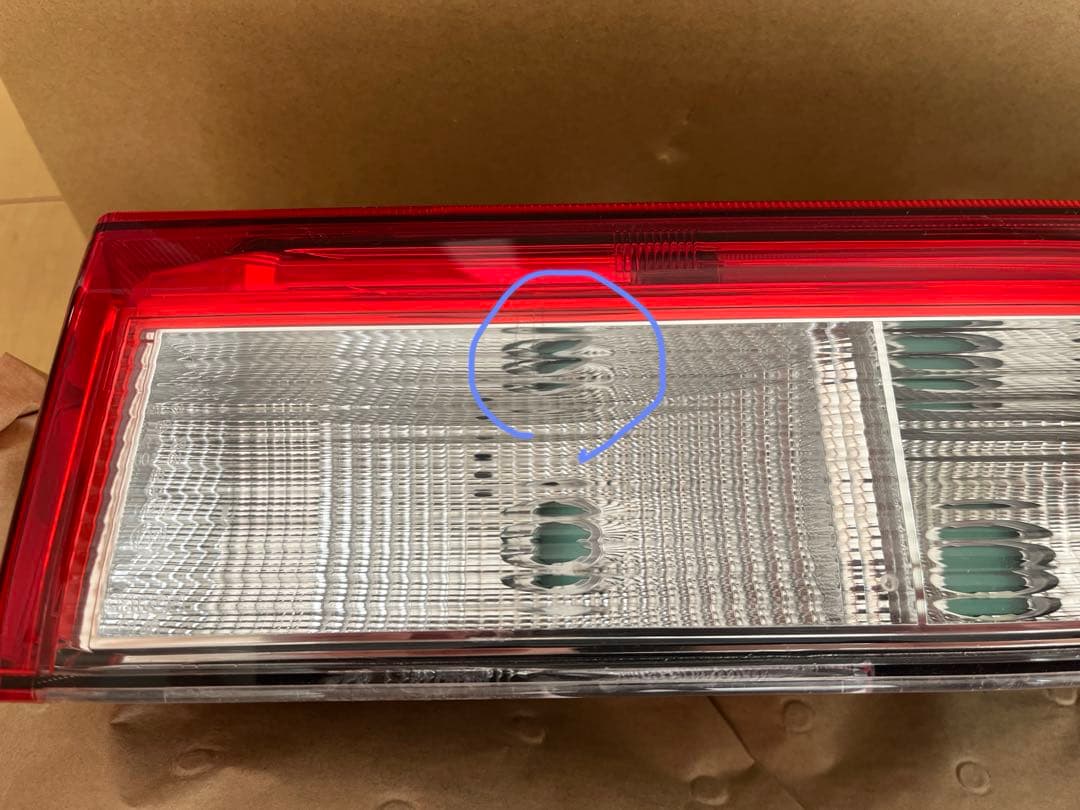 DA17W エブリィ ワゴン PZターボ / 純正 テールランプ右