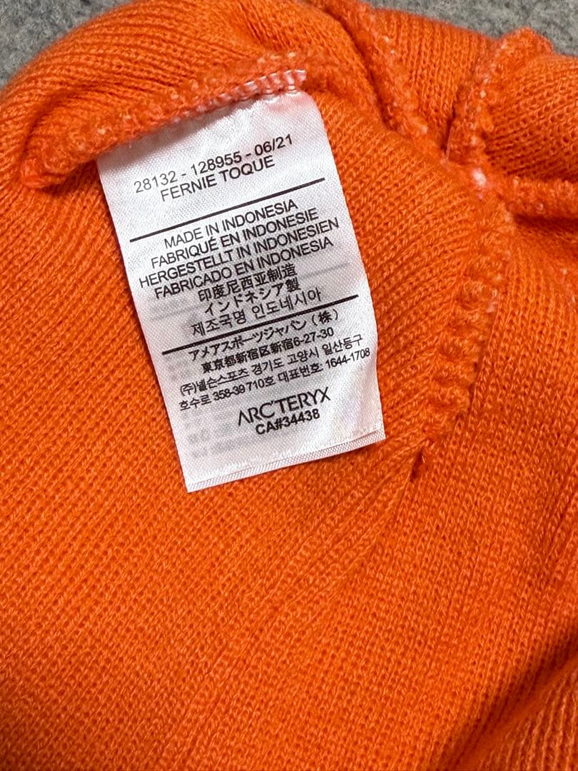 ARC'TERYX ニット帽 オレンジ