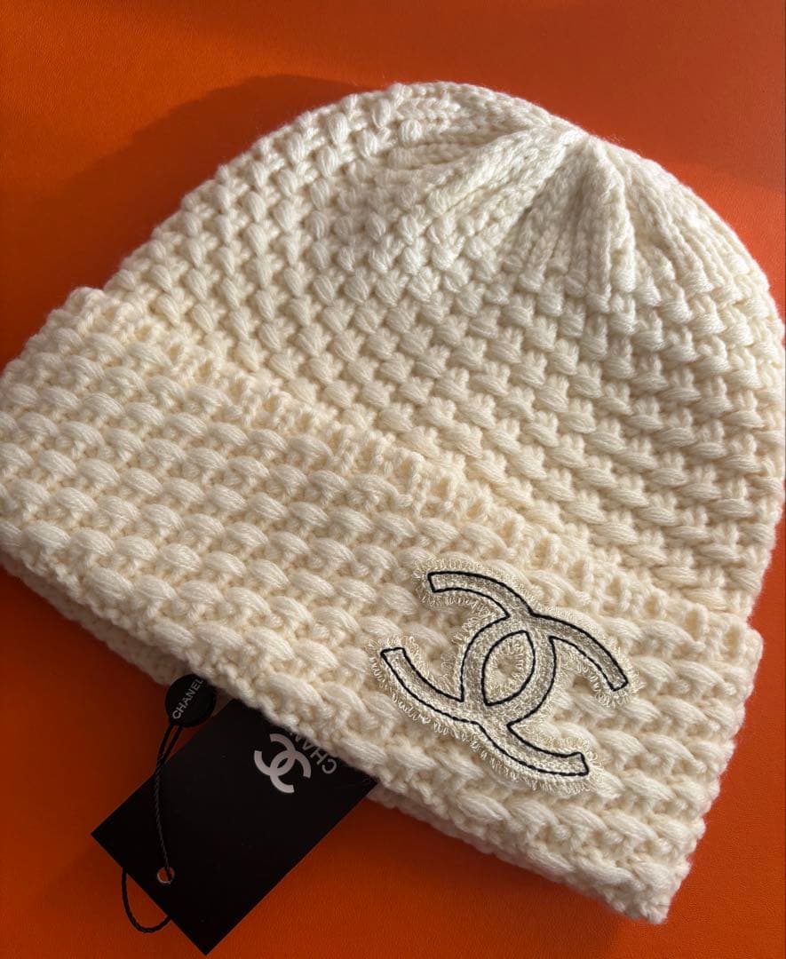 な*な様 CHANEL非売品配布ノベルティニット帽