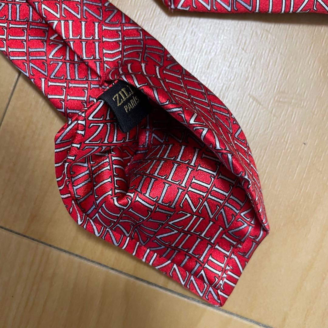 ZILLI ジリー ジリネクタイ シルク チーフ　付き セット