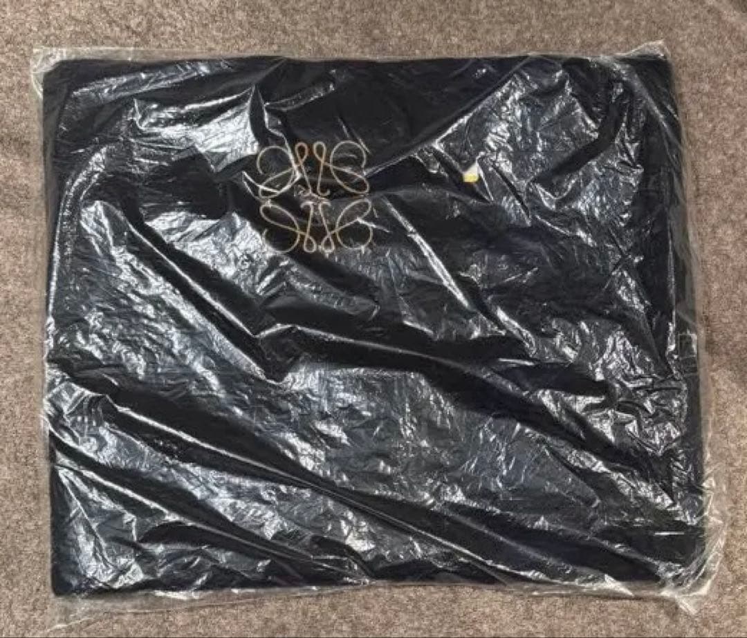 【最終】大幅値下げ！LOEWE マフラー ほぼ未使用