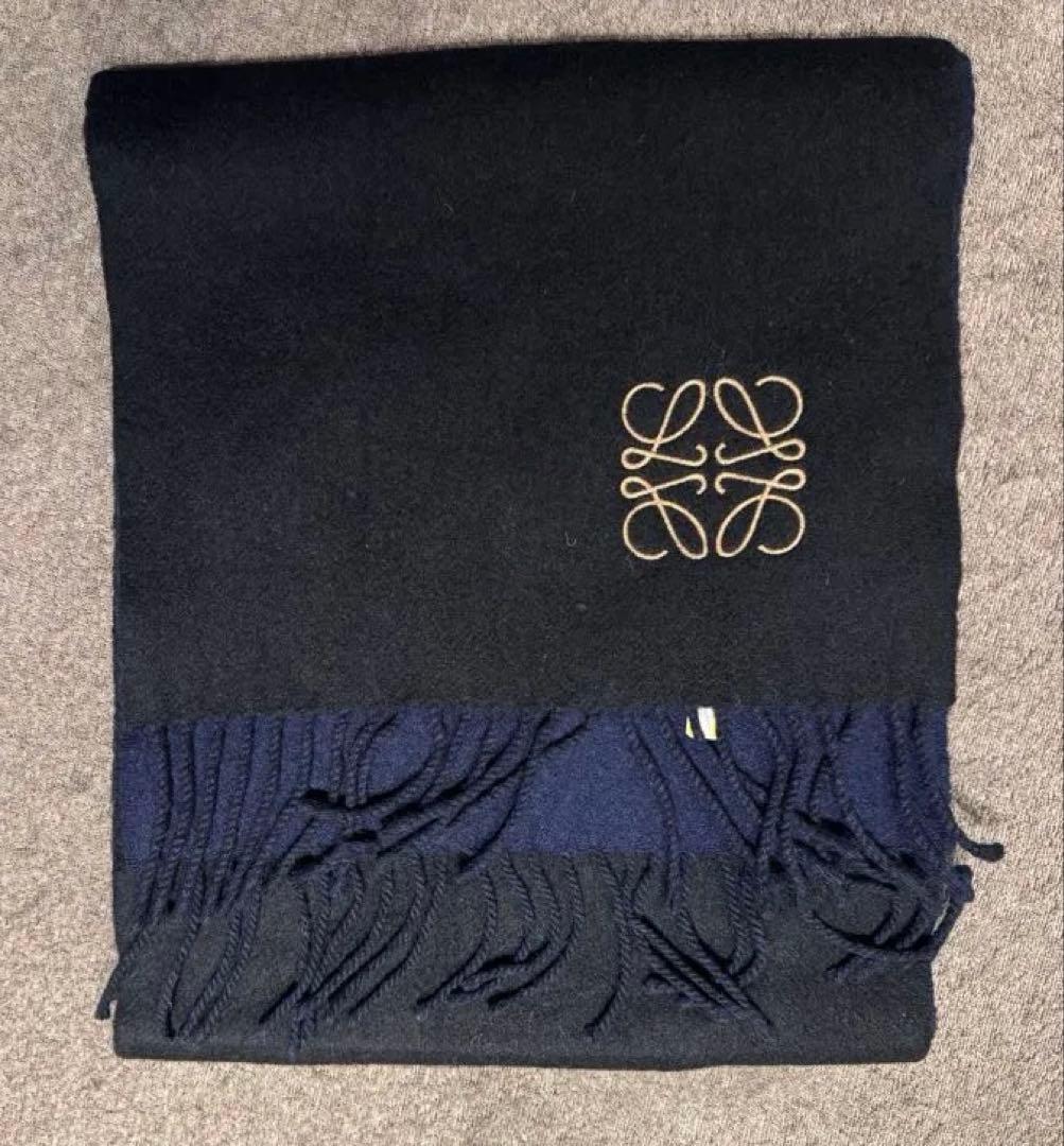 【最終】大幅値下げ！LOEWE マフラー ほぼ未使用