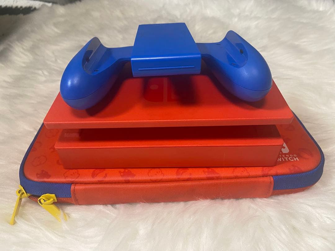 【美品】Nintendo Switch 通常モデルレッド＋付属品セット*早い勝ち