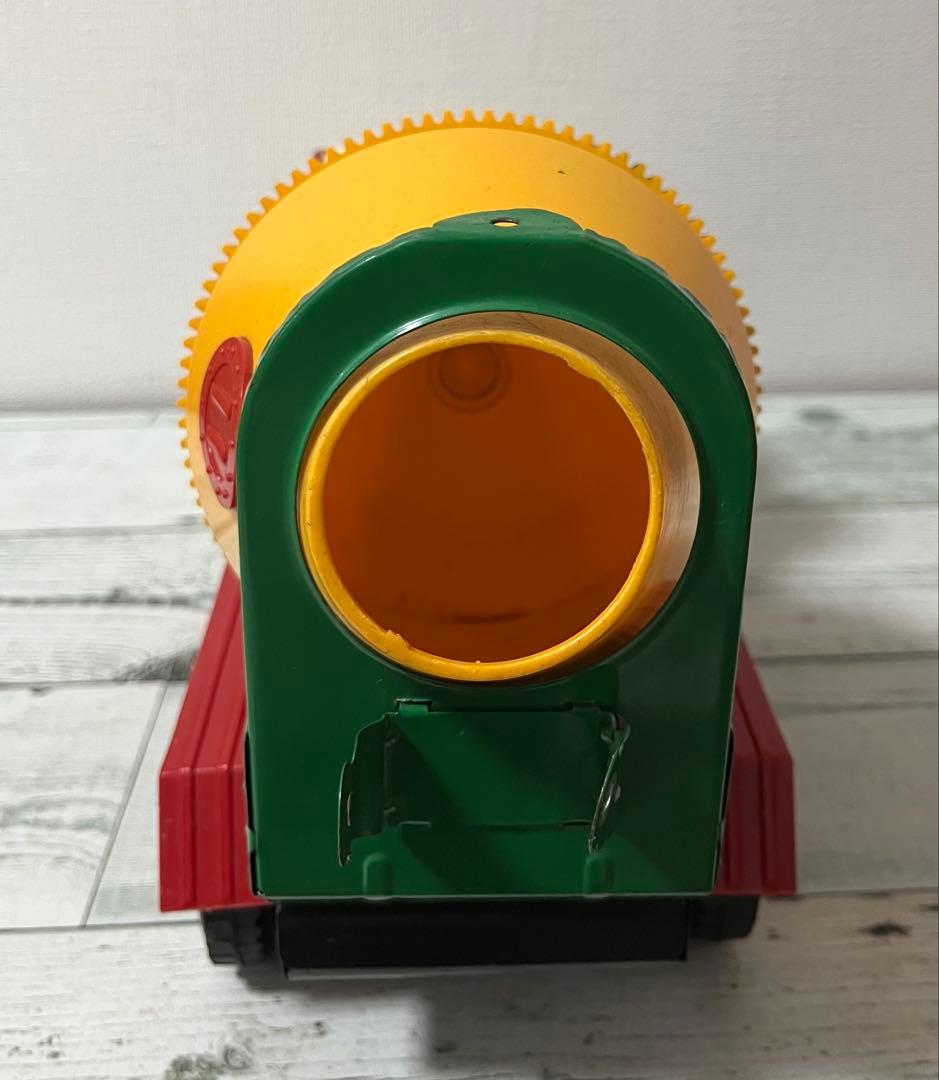 特大　昭和レトロ　ブリキ製トラック（日本製、アサヒ玩具製）　セメントミキサー車